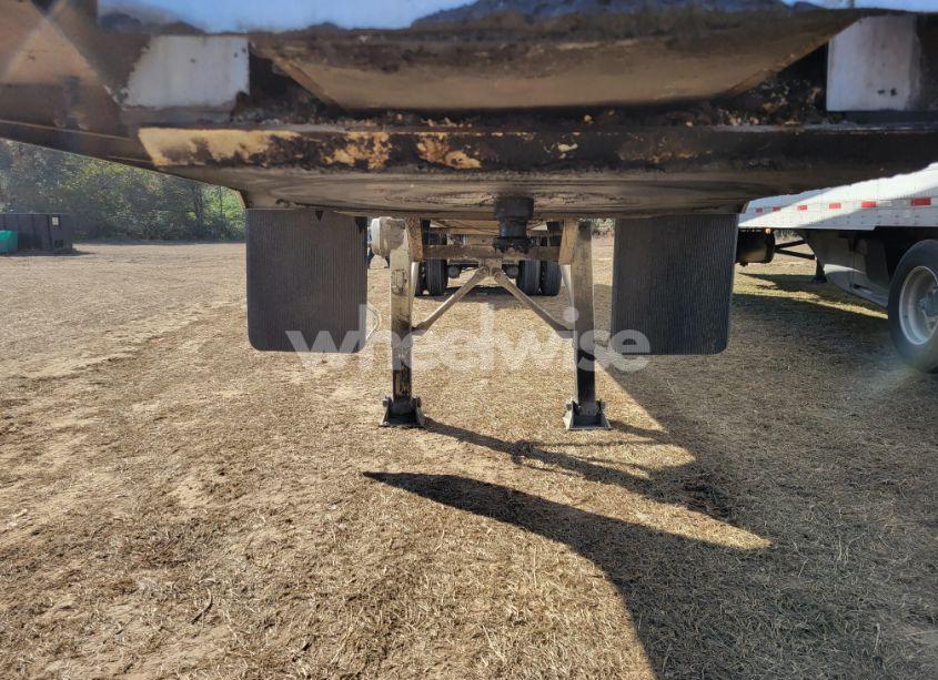 Photo 6 of 2010 Ledwell Feed TRAILER (VIN 1L9AC32C9AL033027)