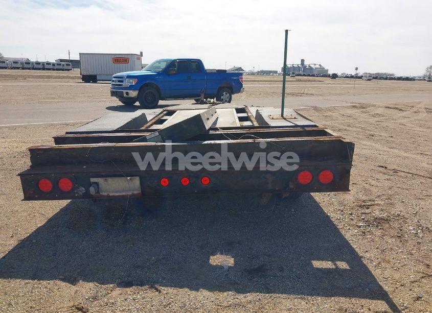 Photo 16 of 2015 Trailer Load TECHNOLOGY (VIN 1L9BL1826FM448119)