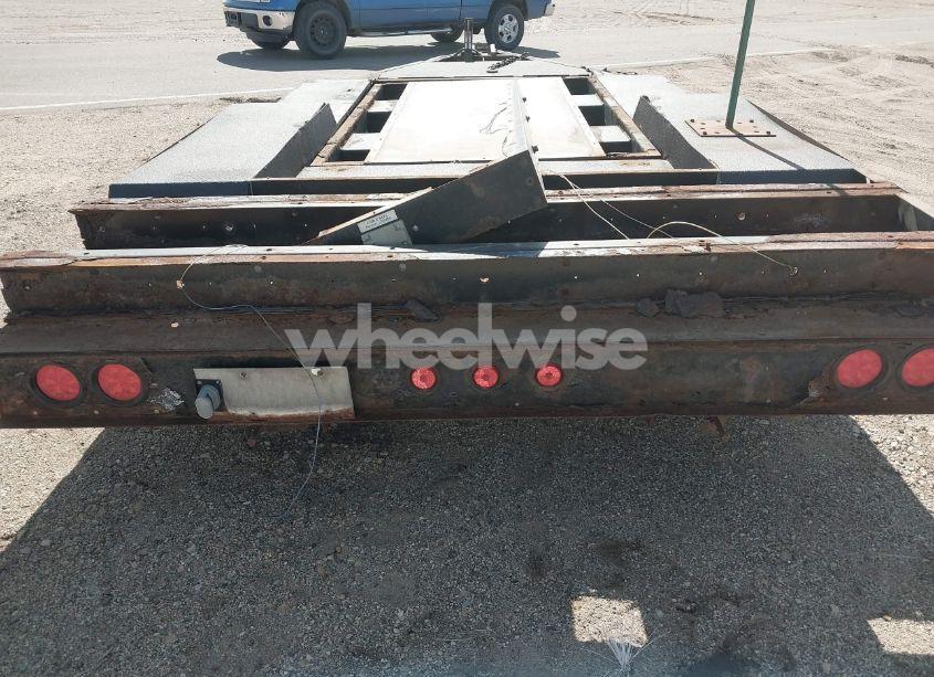 Photo 6 of 2015 Trailer Load TECHNOLOGY (VIN 1L9BL1826FM448119)