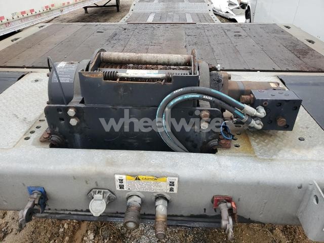 Photo 10 of 2022 LANDOLL 930E DROP DECK EQUIPMENT TRAILER (VIN 1LH930VH6N1E32866)