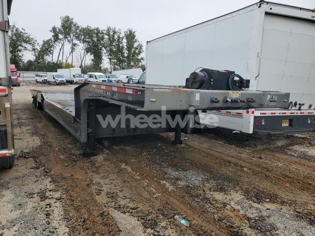 Photo 5 of 2022 LANDOLL 930E DROP DECK EQUIPMENT TRAILER (VIN 1LH930VH6N1E32866)