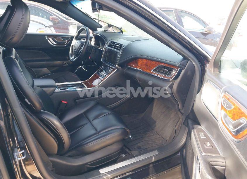 Photo 5 of 2019 Lincoln Continental STANDARD (VIN 1LN6L9PK7K5602571)