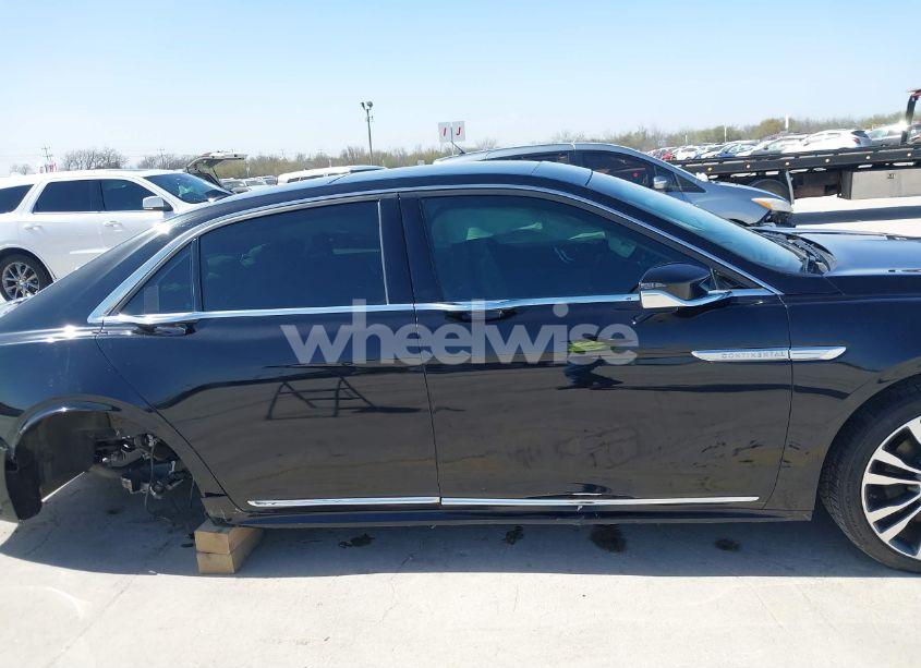 Photo 14 of 2019 Lincoln Continental SELECT (VIN 1LN6L9SKXK5614365)