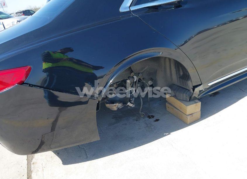 Photo 6 of 2019 Lincoln Continental SELECT (VIN 1LN6L9SKXK5614365)