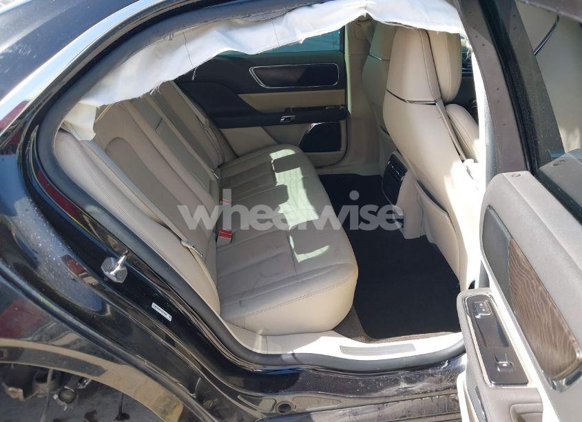 Photo 8 of 2019 Lincoln Continental SELECT (VIN 1LN6L9SKXK5614365)