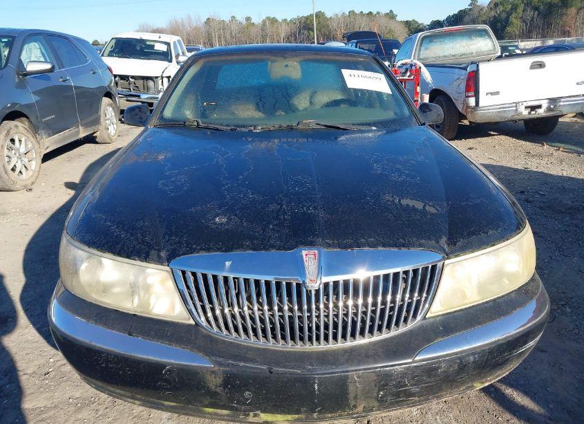 Photo 6 of 1998 Lincoln Continental (VIN 1LNFM97V1WY623542)