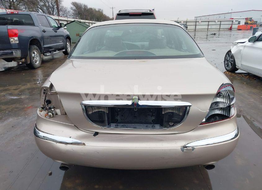 Photo 17 of 1998 Lincoln Continental (VIN 1LNFM97V1WY680341)