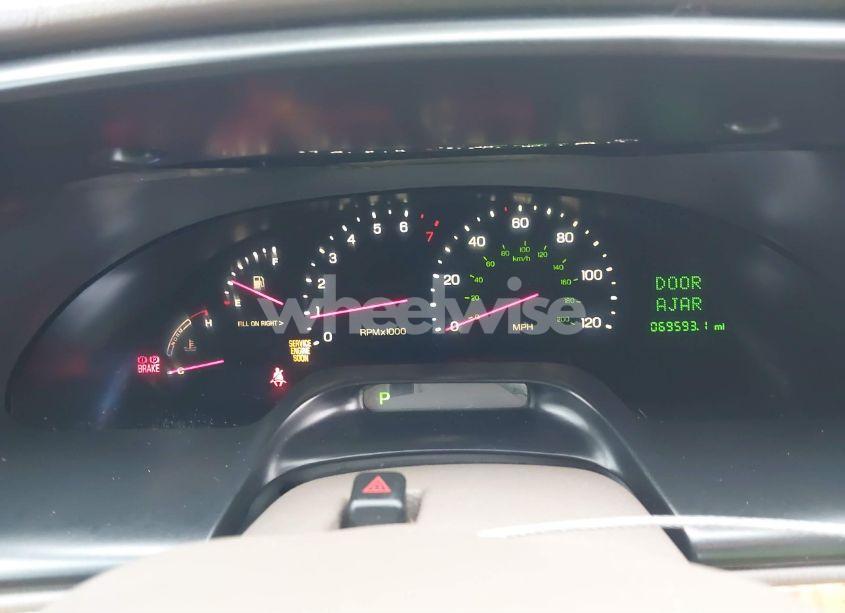 Photo 7 of 1998 Lincoln Continental (VIN 1LNFM97V1WY680341)