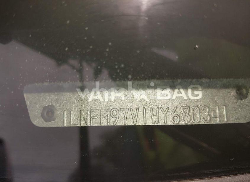 Photo 9 of 1998 Lincoln Continental (VIN 1LNFM97V1WY680341)