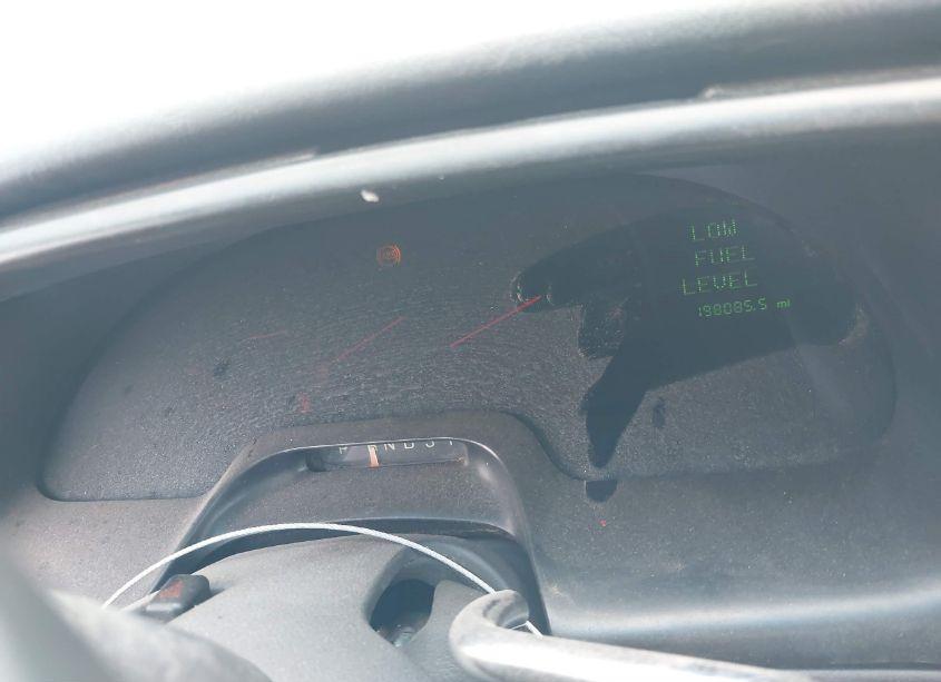 Photo 7 of 1998 Lincoln Continental (VIN 1LNFM97V3WY742645)