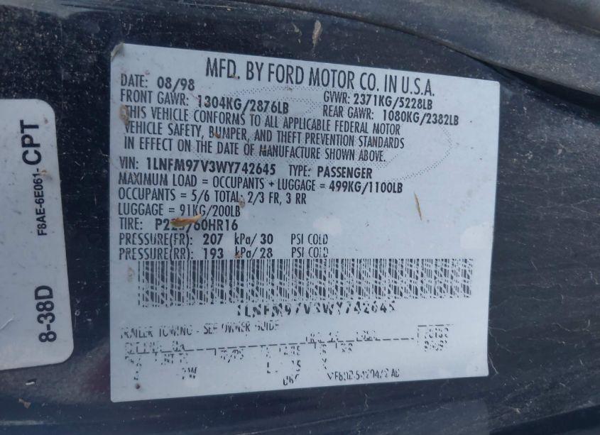 Photo 9 of 1998 Lincoln Continental (VIN 1LNFM97V3WY742645)