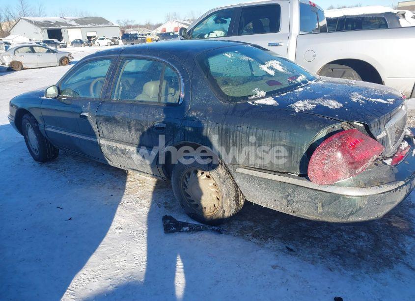 Photo 3 of 1998 Lincoln Continental (VIN 1LNFM97V4WY713283)