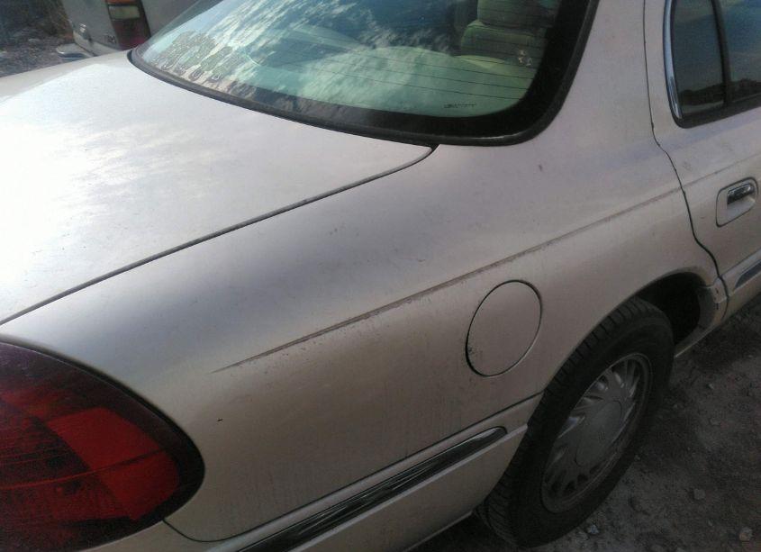 Photo 13 of 1998 Lincoln Continental (VIN 1LNFM97V5WY656365)