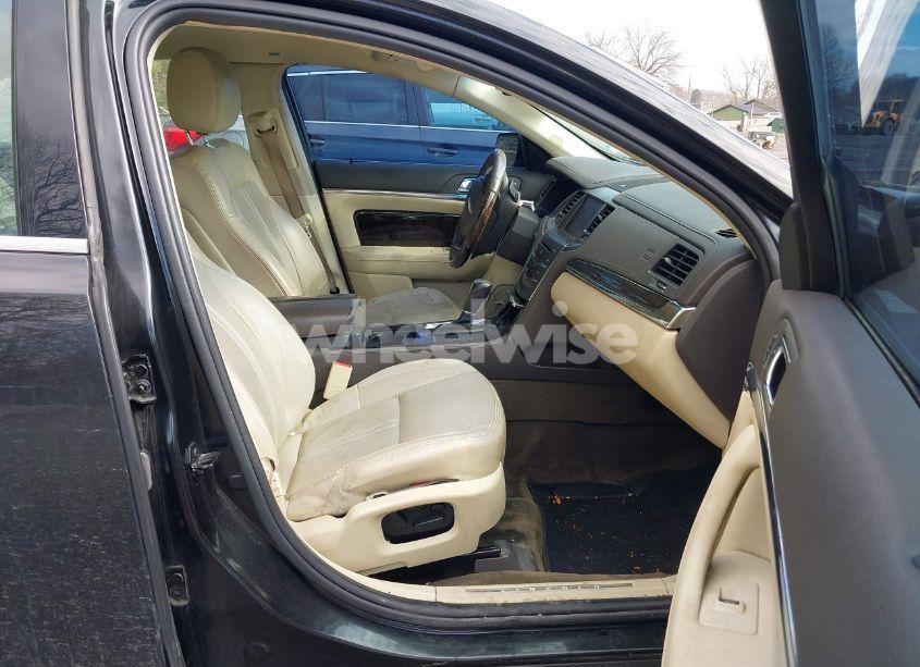 Photo 5 of 2015 Lincoln Mks N/A (VIN 1LNHL9DK0FG607795)