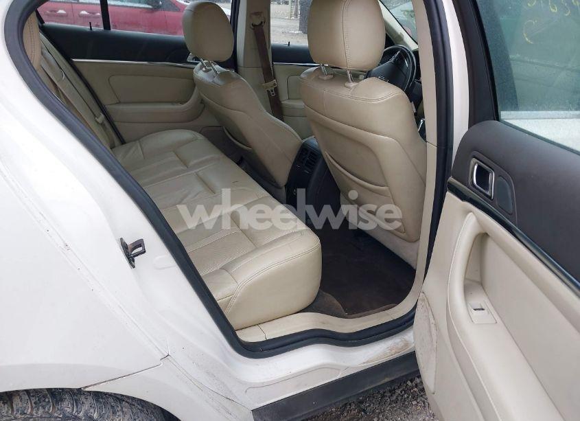 Photo 8 of 2013 Lincoln Mks (VIN 1LNHL9DK4DG616299)