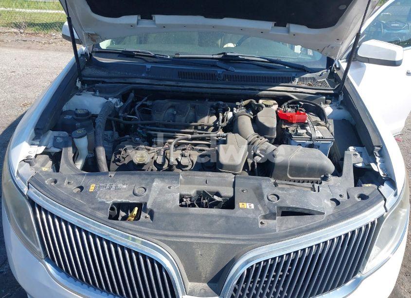 Photo 10 of 2015 Lincoln Mks N/A (VIN 1LNHL9DK5FG604066)