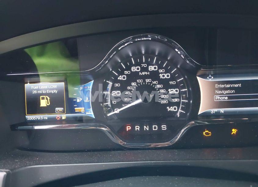 Photo 7 of 2016 Lincoln Mks (VIN 1LNHL9EK0GG603200)