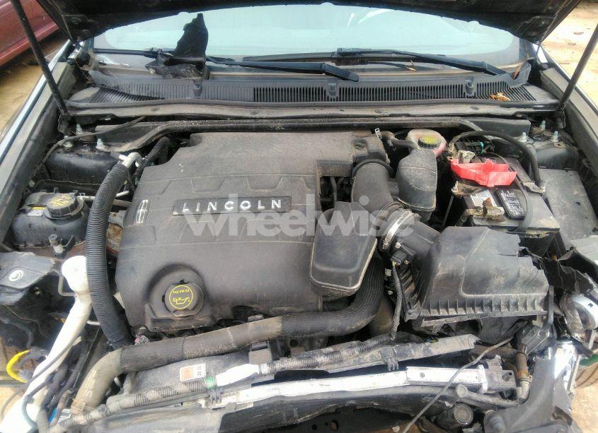 Photo 10 of 2015 Lincoln Mks N/A (VIN 1LNHL9EK1FG606864)