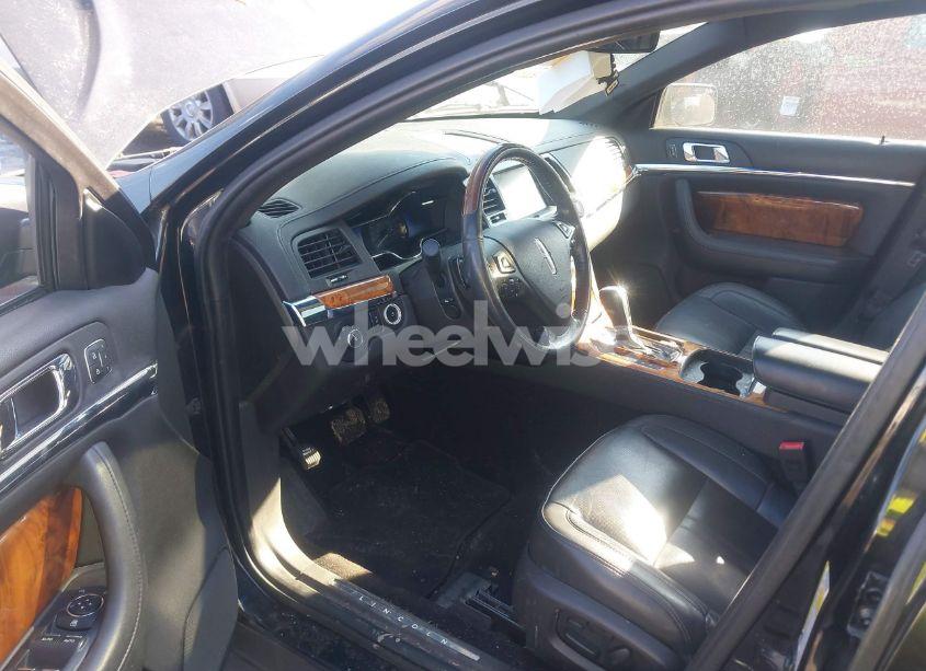 Photo 5 of 2013 Lincoln Mks (VIN 1LNHL9EK7DG603660)