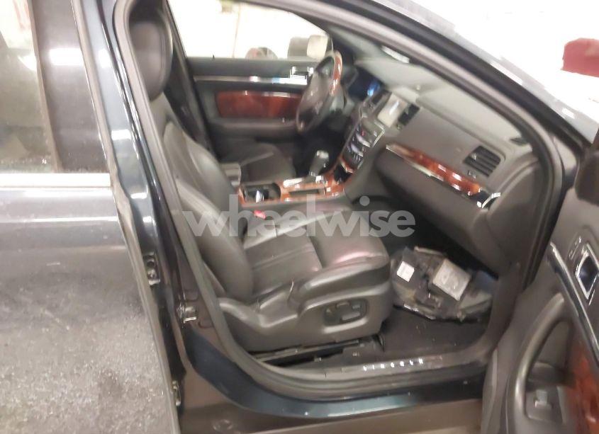 Photo 5 of 2013 Lincoln Mks (VIN 1LNHL9EK8DG617809)