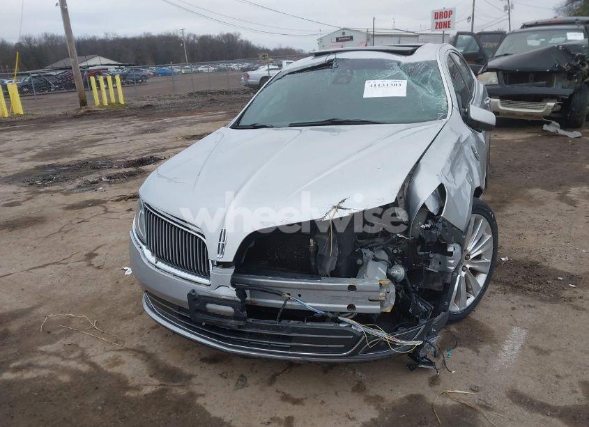 Photo 2 of 2013 Lincoln Mks ECOBOOST (VIN 1LNHL9FT9DG611640)