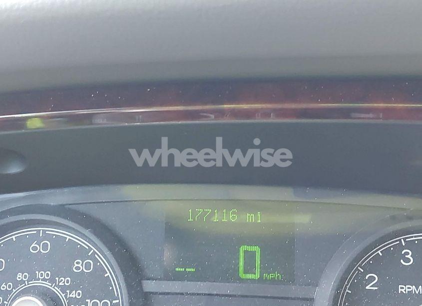 Photo 16 of 2006 Lincoln Town CAR SIGNATURE (VIN 1LNHM81V26Y642130)