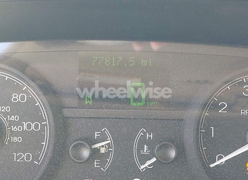 Photo 7 of 2006 Lincoln Town CAR SIGNATURE (VIN 1LNHM81V56Y650688)