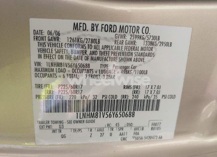 Photo 9 of 2006 Lincoln Town CAR SIGNATURE (VIN 1LNHM81V56Y650688)