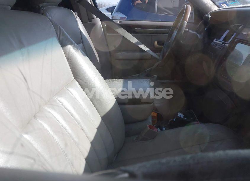 Photo 5 of 2006 Lincoln Town CAR SIGNATURE (VIN 1LNHM81VX6Y641906)