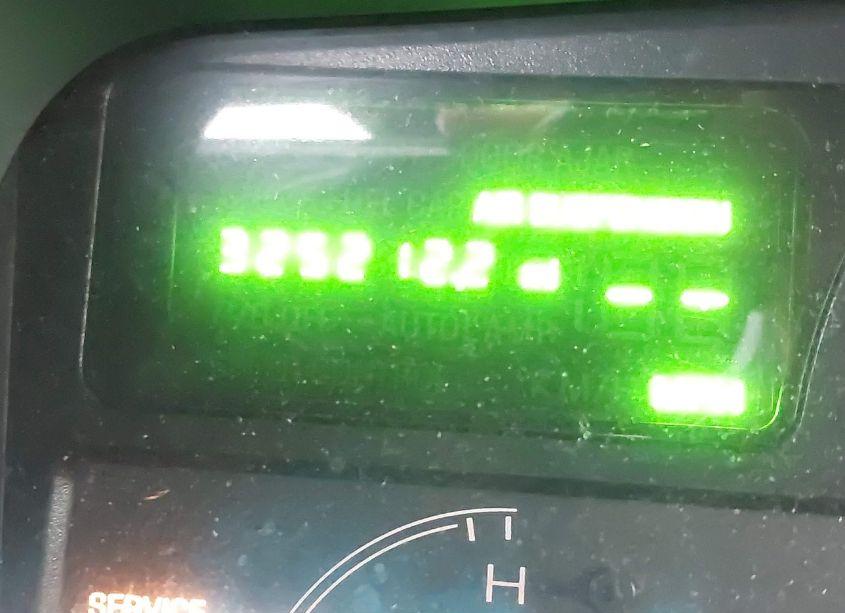 Photo 15 of 2004 Lincoln Town CAR SIGNATURE (VIN 1LNHM81W14Y686738)