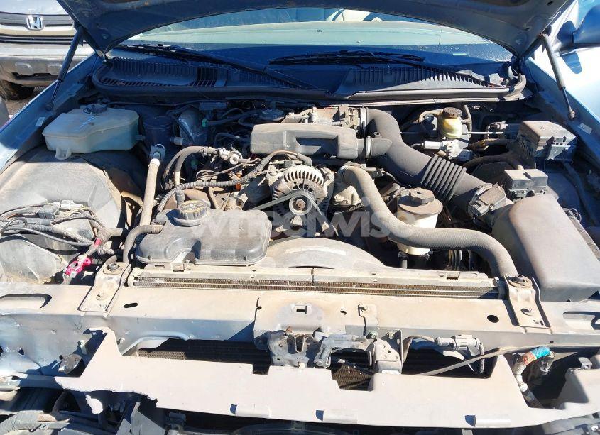 Photo 10 of 2000 Lincoln Town CAR EXECUTIVE (VIN 1LNHM81W1YY836613)