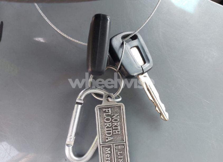 Photo 11 of 2002 Lincoln Town CAR EXECUTIVE (VIN 1LNHM81W32Y609706)