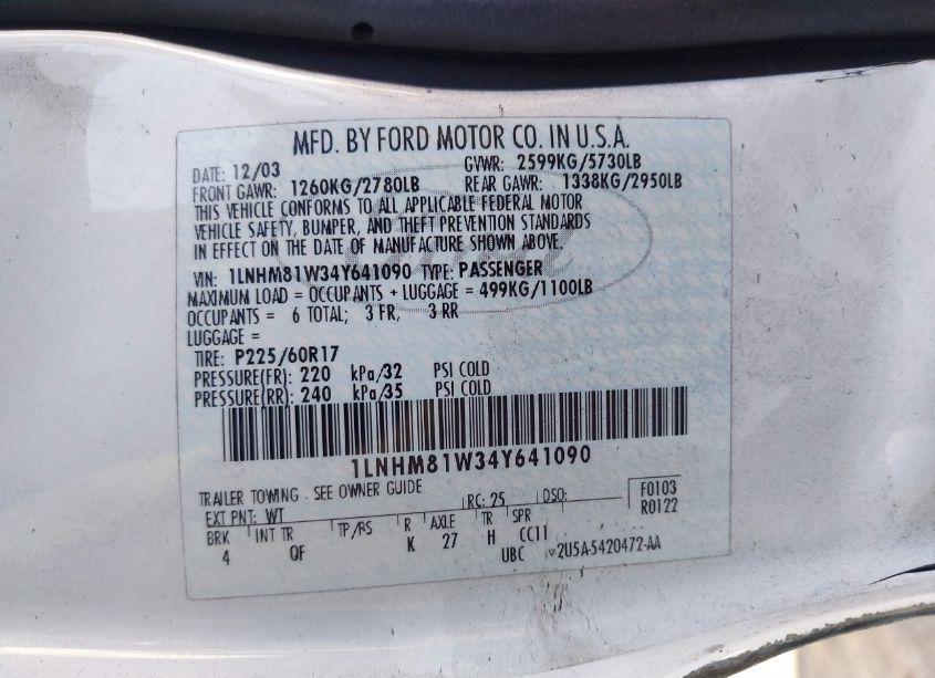 Photo 9 of 2004 Lincoln Town CAR SIGNATURE (VIN 1LNHM81W34Y641090)