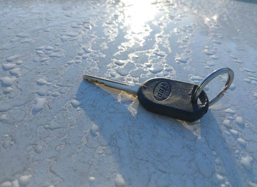 Photo 11 of 2004 Lincoln Town CAR SIGNATURE (VIN 1LNHM81W34Y656124)