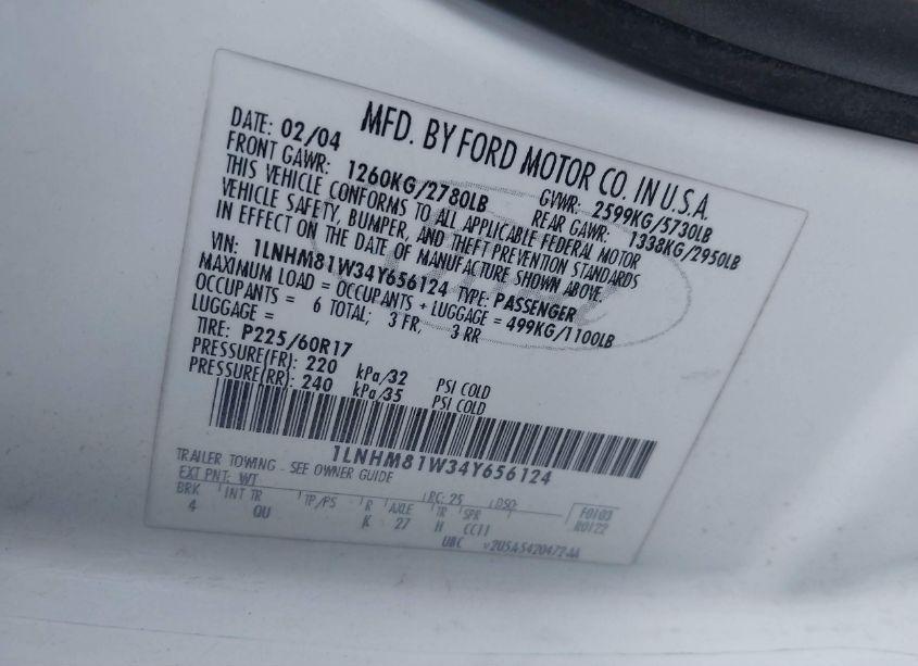 Photo 9 of 2004 Lincoln Town CAR SIGNATURE (VIN 1LNHM81W34Y656124)