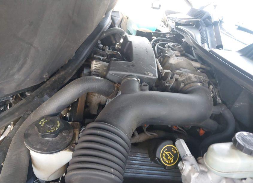 Photo 10 of 2000 Lincoln Town CAR EXECUTIVE (VIN 1LNHM81W3YY805704)