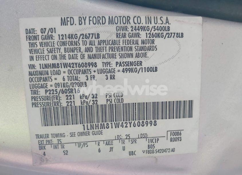 Photo 9 of 2002 Lincoln Town CAR EXECUTIVE (VIN 1LNHM81W42Y608998)