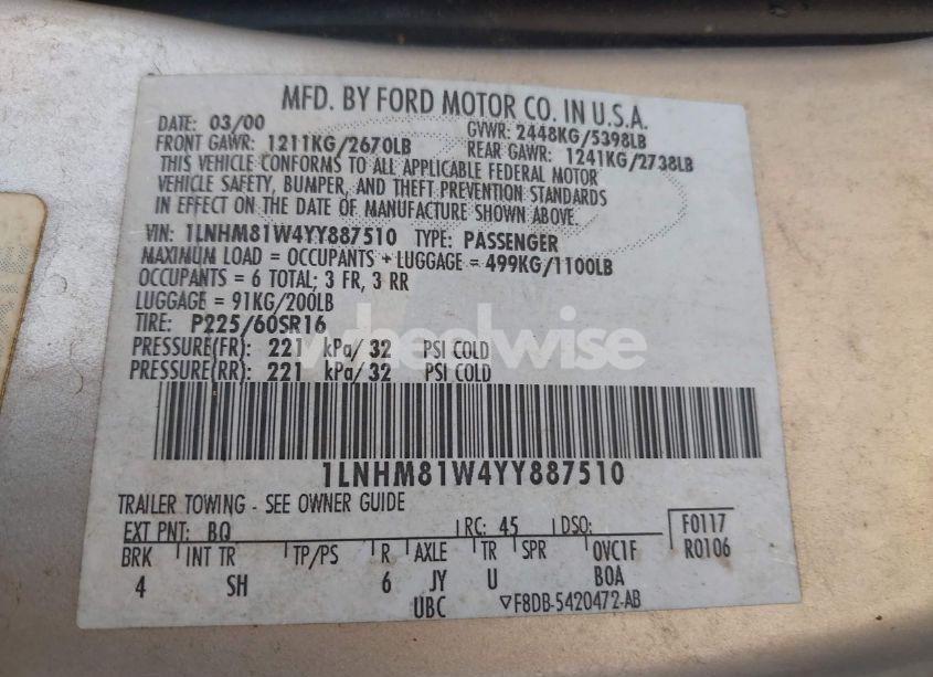 Photo 9 of 2000 Lincoln Town CAR EXECUTIVE (VIN 1LNHM81W4YY887510)