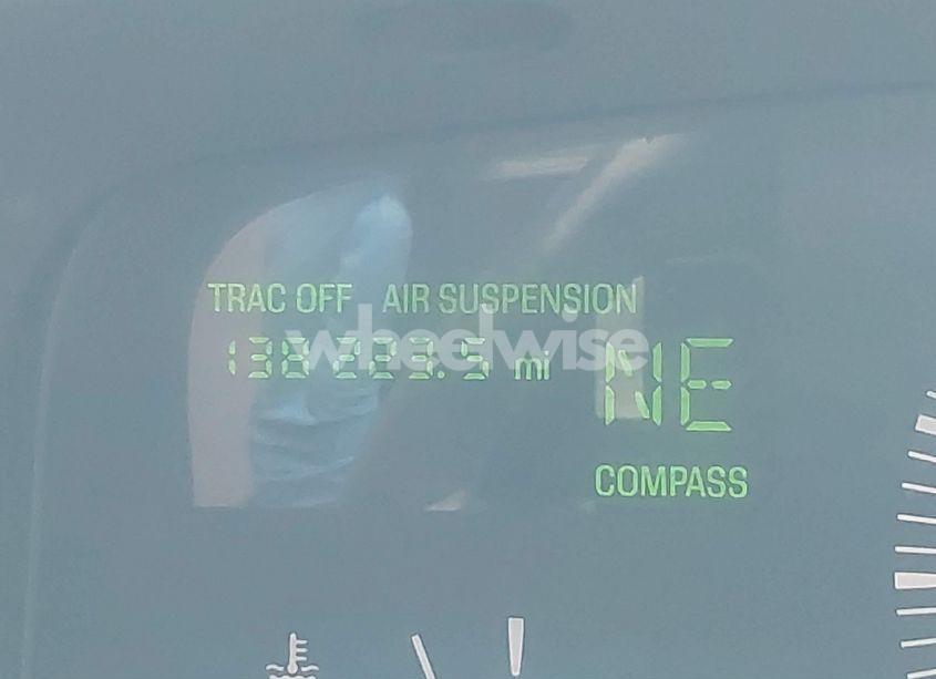 Photo 15 of 2001 Lincoln Town CAR EXECUTIVE (VIN 1LNHM81W51Y688472)