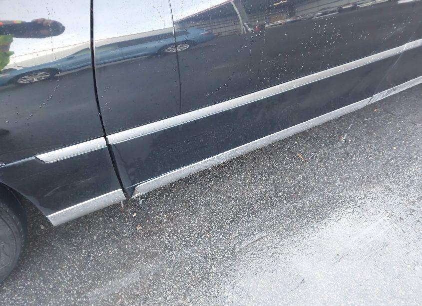 Photo 12 of 2004 Lincoln Town CAR SIGNATURE (VIN 1LNHM81W74Y612353)