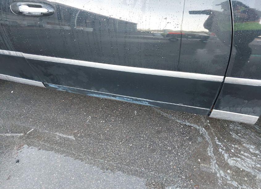 Photo 6 of 2004 Lincoln Town CAR SIGNATURE (VIN 1LNHM81W74Y612353)