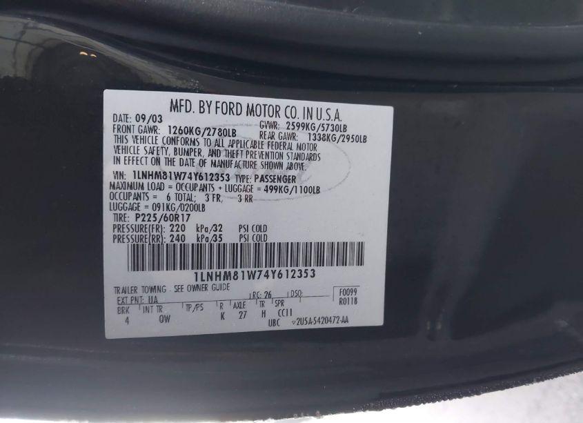 Photo 9 of 2004 Lincoln Town CAR SIGNATURE (VIN 1LNHM81W74Y612353)