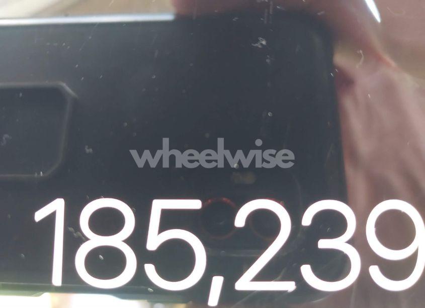 Photo 7 of 2005 Lincoln Town CAR SIGNATURE (VIN 1LNHM81W75Y651185)