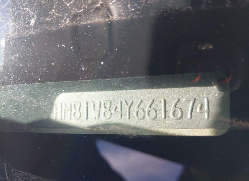 Photo 9 of 2004 Lincoln Town CAR SIGNATURE (VIN 1LNHM81W84Y661674)