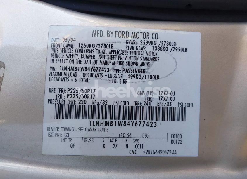 Photo 9 of 2004 Lincoln Town CAR SIGNATURE (VIN 1LNHM81W84Y677423)