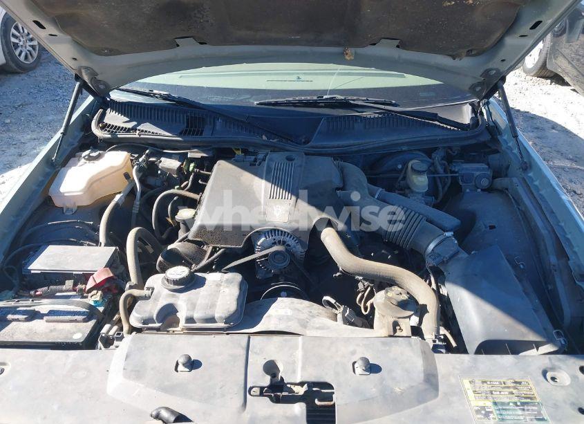 Photo 10 of 2004 Lincoln Town CAR SIGNATURE (VIN 1LNHM81W84Y677910)