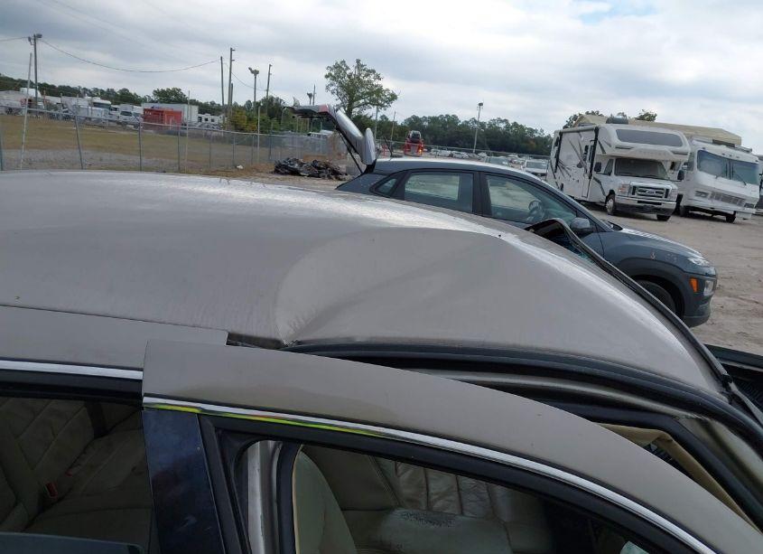 Photo 12 of 2000 Lincoln Town CAR EXECUTIVE (VIN 1LNHM81W8YY936045)