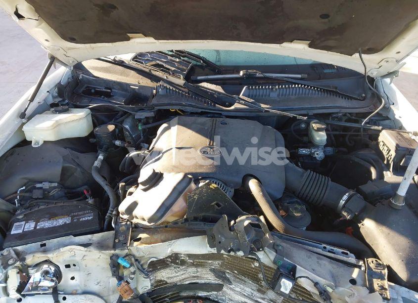 Photo 10 of 2000 Lincoln Town CAR EXECUTIVE (VIN 1LNHM81W8YY940757)