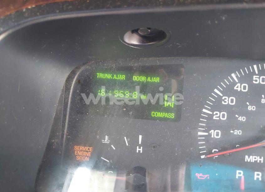 Photo 7 of 2001 Lincoln Town CAR EXECUTIVE (VIN 1LNHM81W91Y671691)