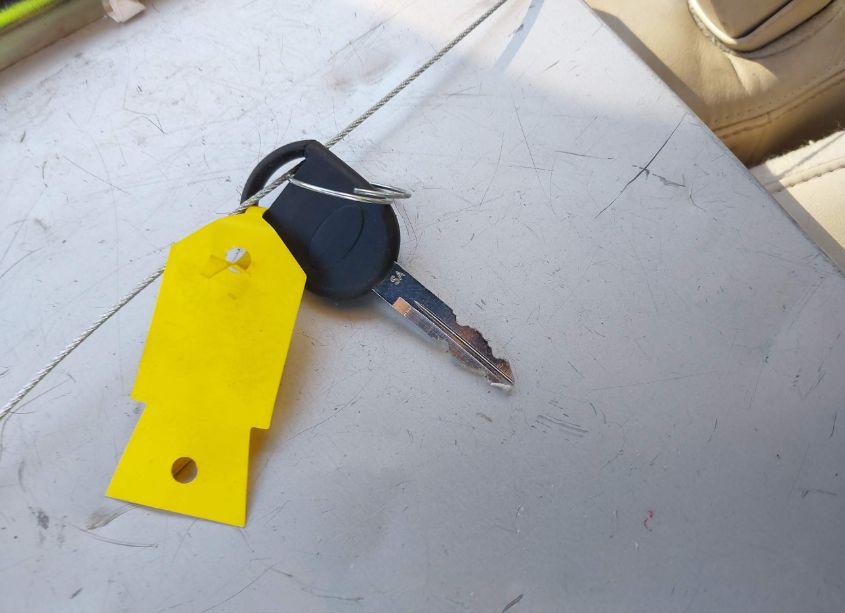 Photo 11 of 2005 Lincoln Town CAR SIGNATURE (VIN 1LNHM81W95Y608063)